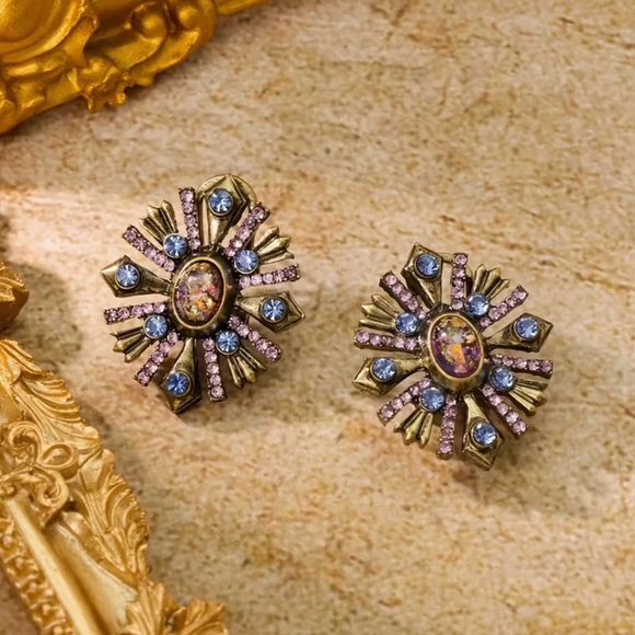 💙 Heidi Daus Vintage Gold and Pink & Blue Swarovski Sunburst Crystal Earrings 💙 - Picture 3 of 11